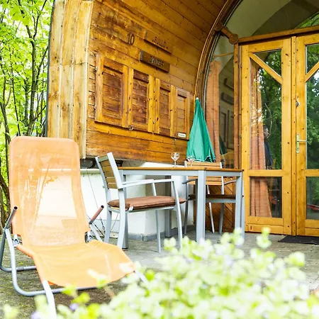 Hotel apartamentowy Gesztenye Nyaralopark