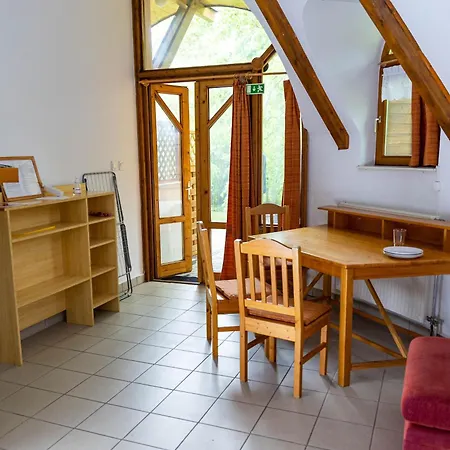 Apartmanhotel Gesztenye Nyaralópark Balatonudvari