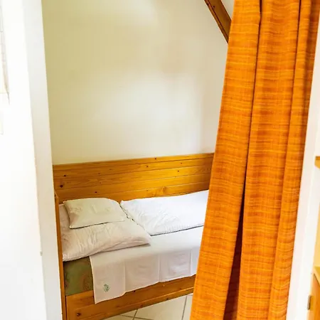 Hotel apartamentowy Gesztenye Nyaralopark *