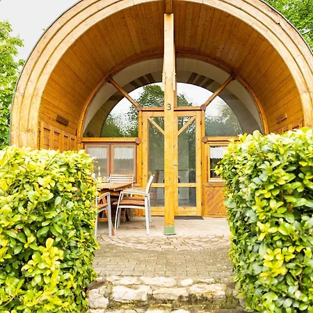 Gesztenye Nyaralópark 3*