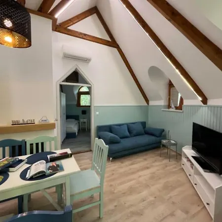 Gesztenye Nyaralopark Hotel apartamentowy Balatonudvari