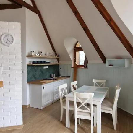 Gesztenye Nyaralopark Hotel apartamentowy Balatonudvari