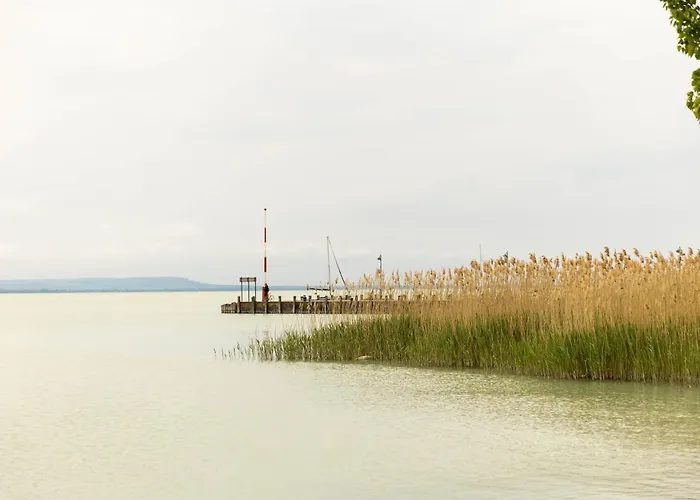 Gesztenye Nyaralópark Balatonudvari